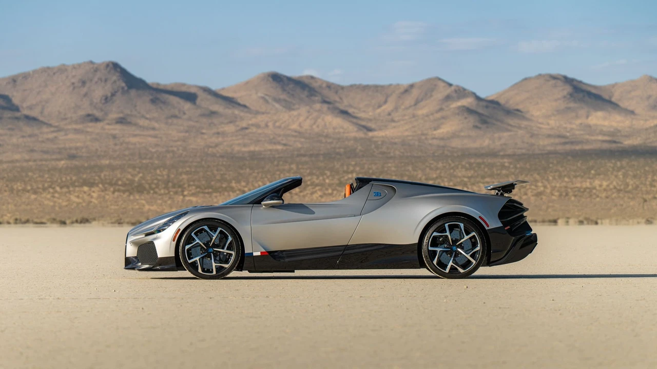 2025 Bugatti Bolide - Image 11 of 31