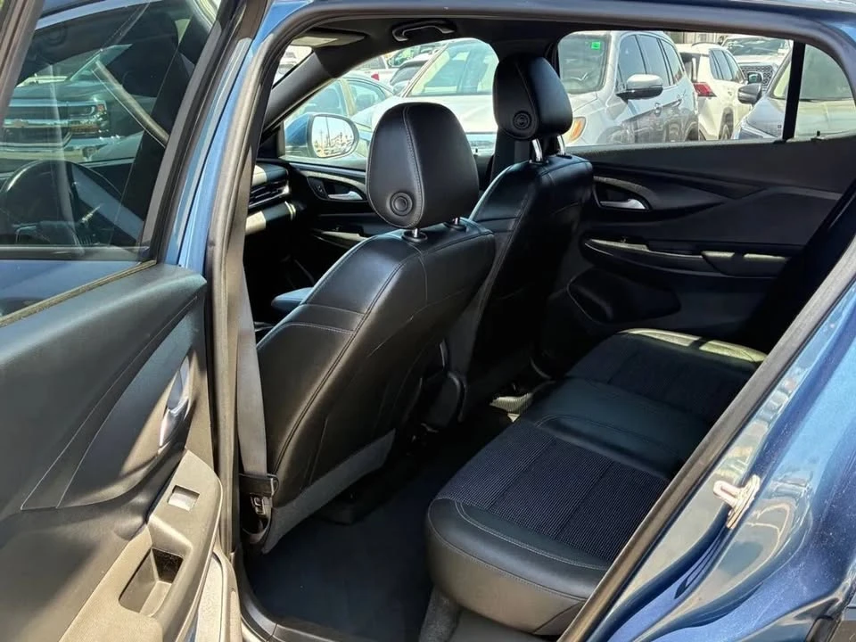 2025 Buick Envision - Image 20 of 20