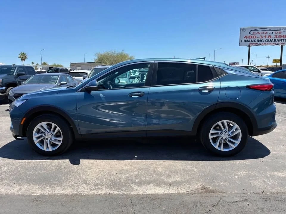 2025 Buick Envision - Image 3 of 20