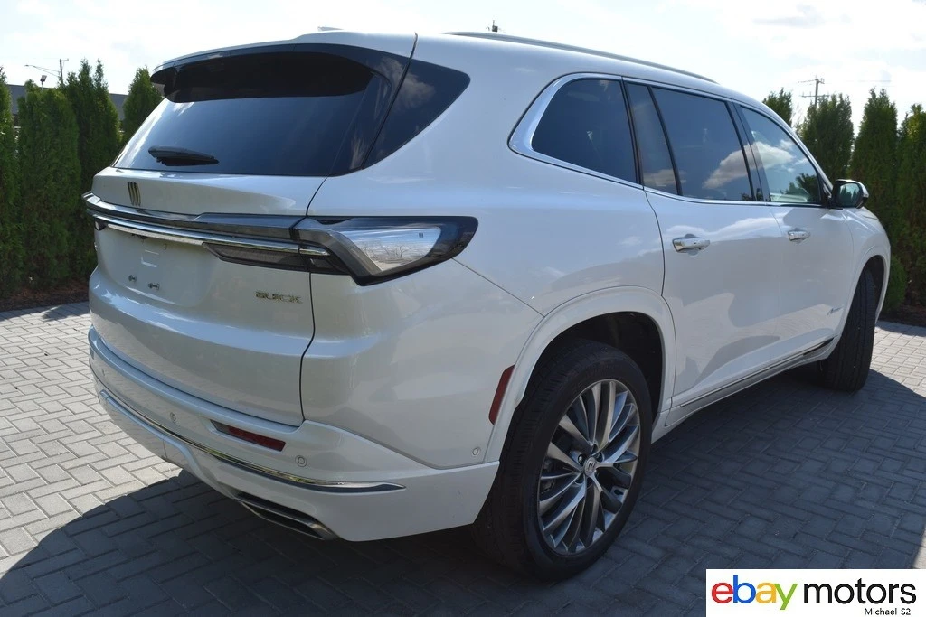 2025 Buick Enclave - Image 5 of 21