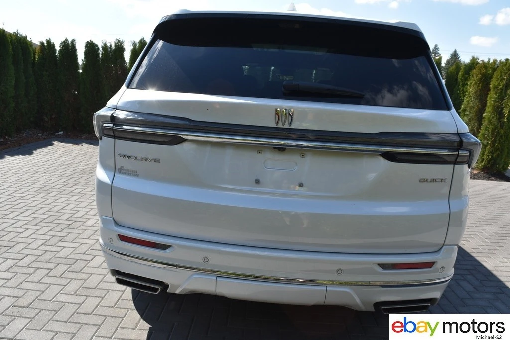 2025 Buick Enclave - Image 6 of 21
