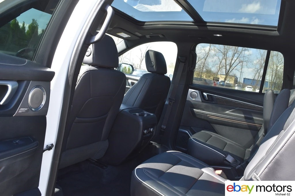 2025 Buick Enclave - Image 13 of 21