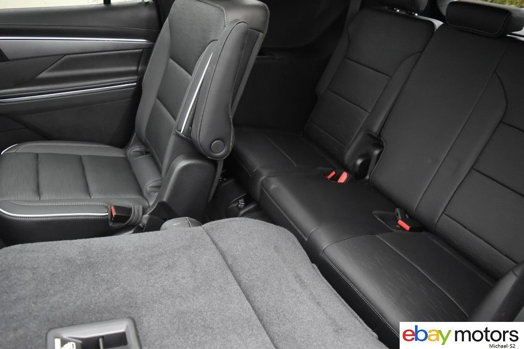 2025 Buick Enclave - Image 14 of 21