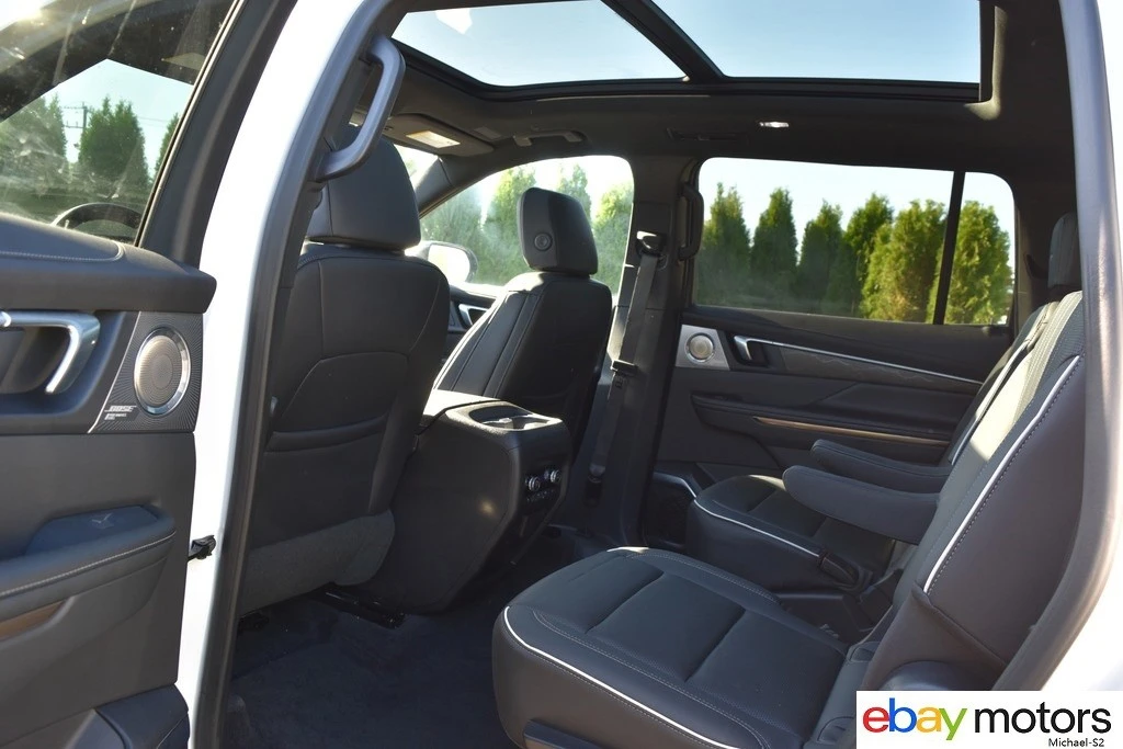 2025 Buick Enclave - Image 13 of 21