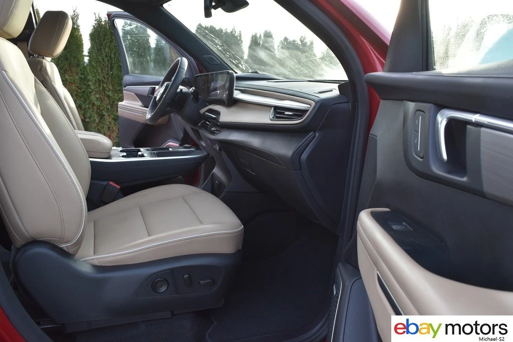 2025 Buick Enclave - Image 18 of 21