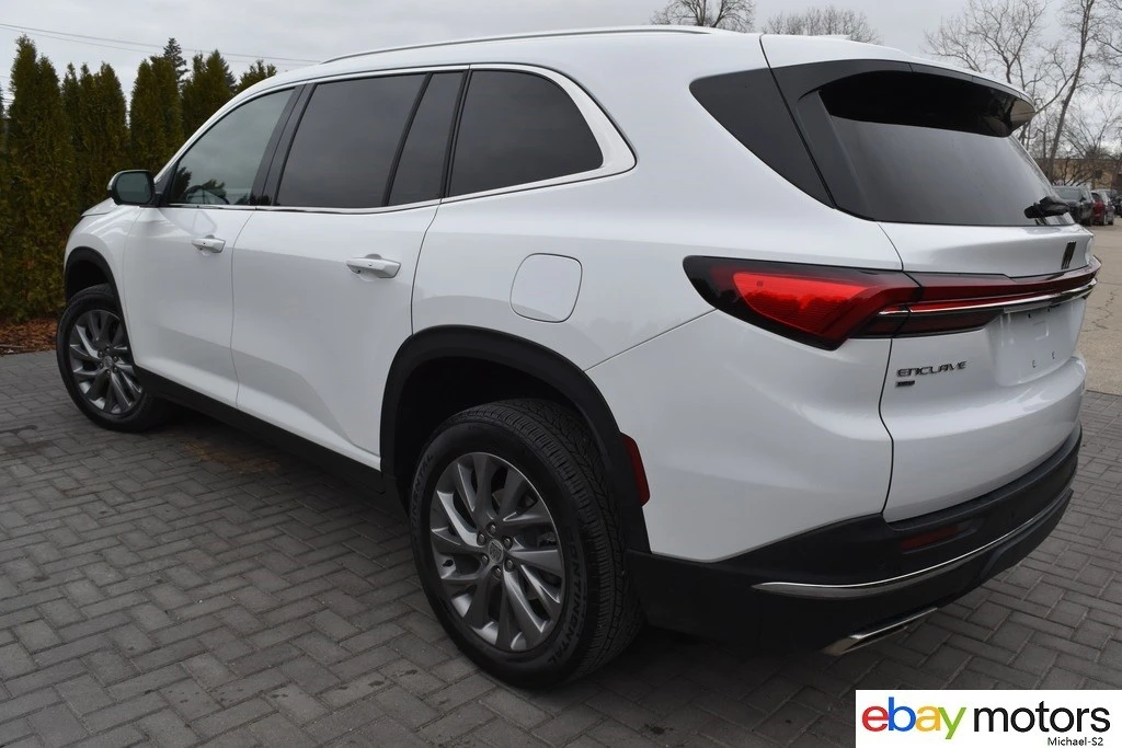 2025 Buick Enclave - Image 7 of 21