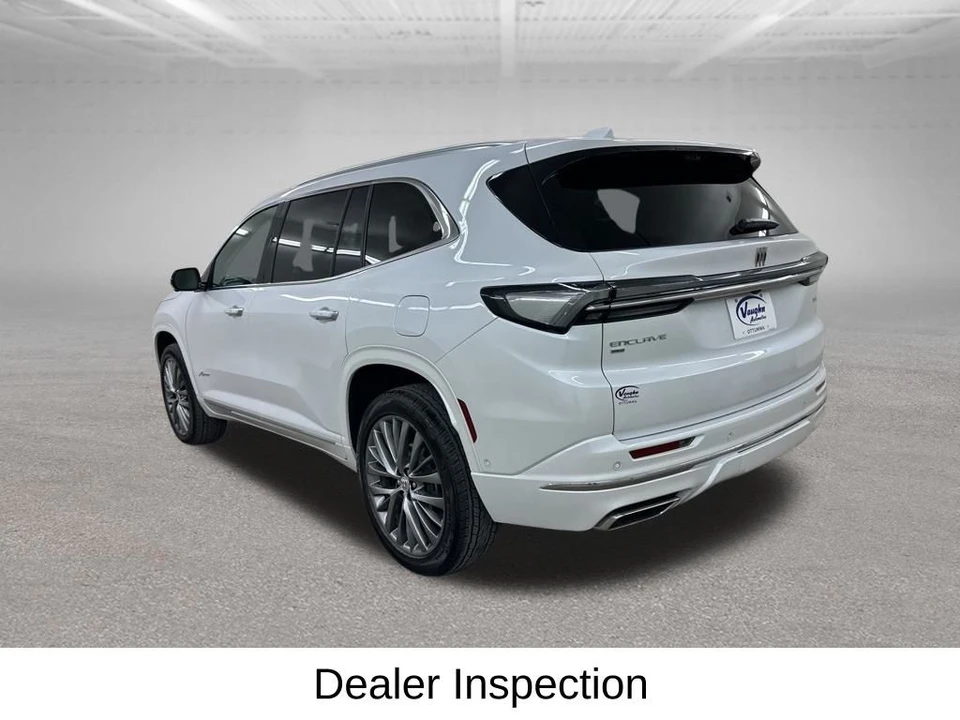 2025 Buick Enclave - Image 9 of 12