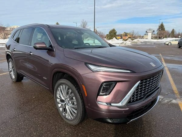 2025 Buick Enclave - Image 3 of 20