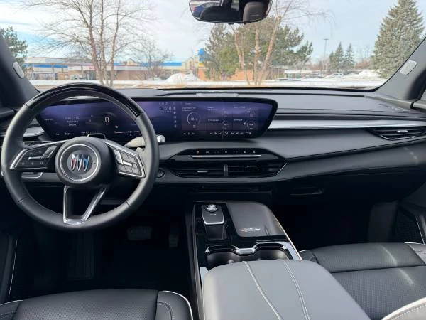 2025 Buick Enclave - Image 13 of 20