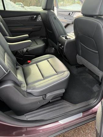 2025 Buick Enclave - Image 14 of 20