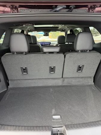 2025 Buick Enclave - Image 12 of 20