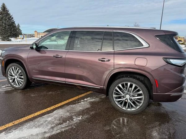 2025 Buick Enclave - Image 8 of 20