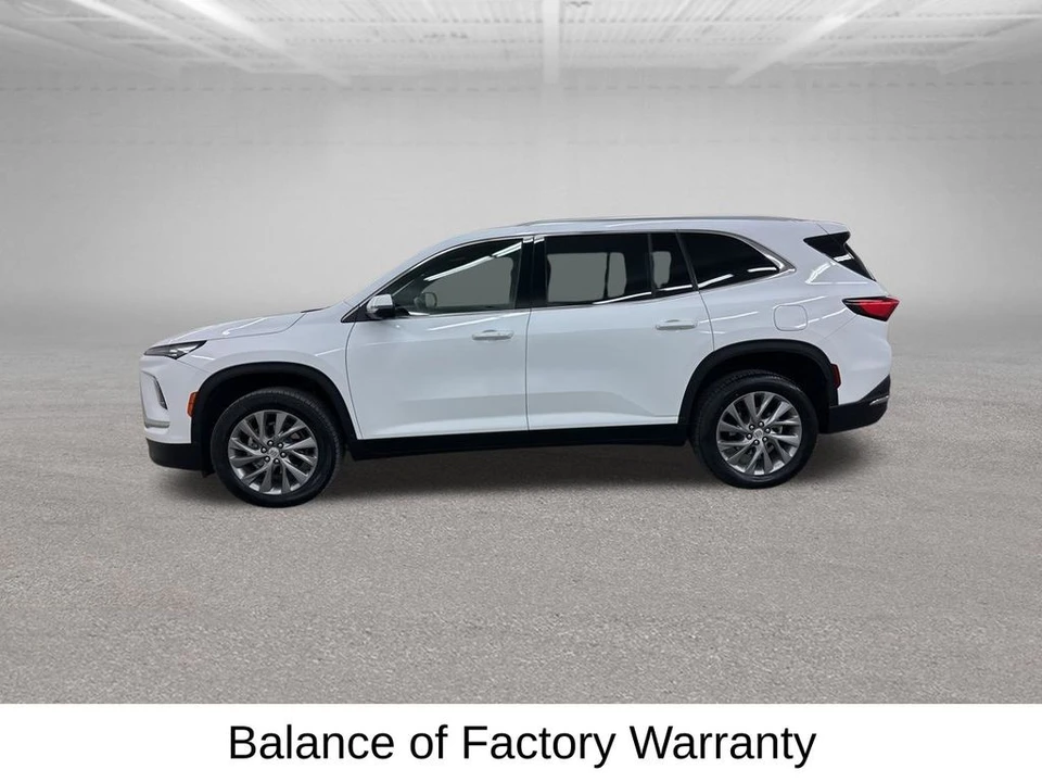 2025 Buick Enclave - Image 8 of 21