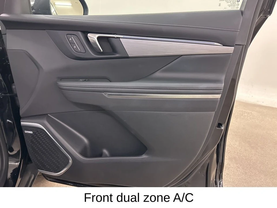 2025 Buick Enclave - Image 20 of 21