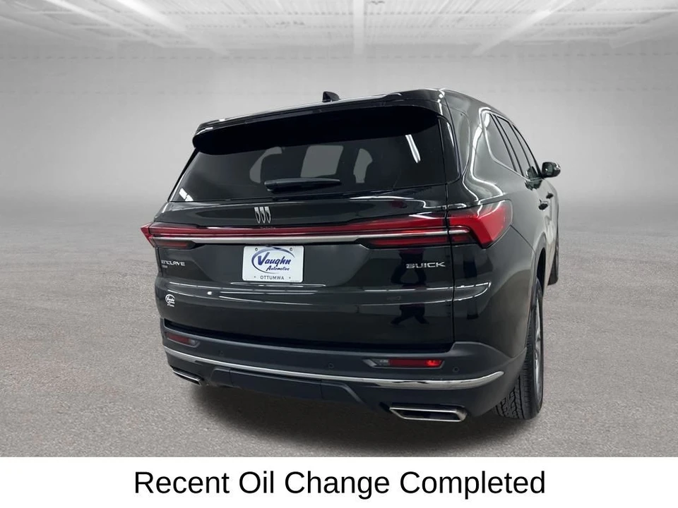 2025 Buick Enclave - Image 12 of 21
