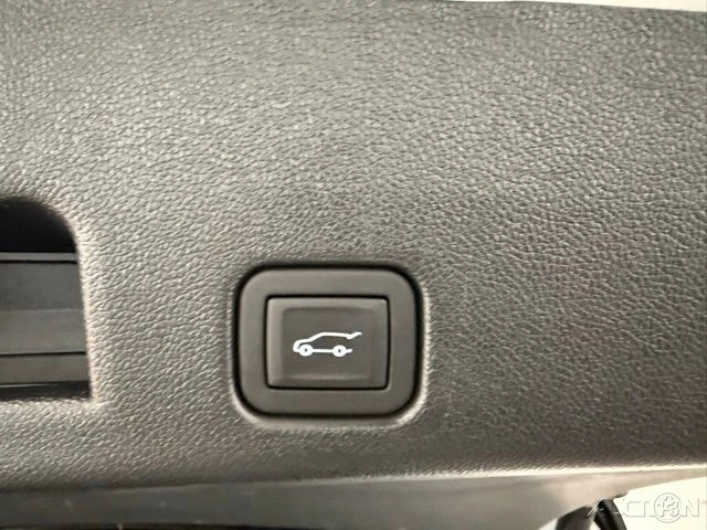 2025 Buick Enclave - Image 10 of 12