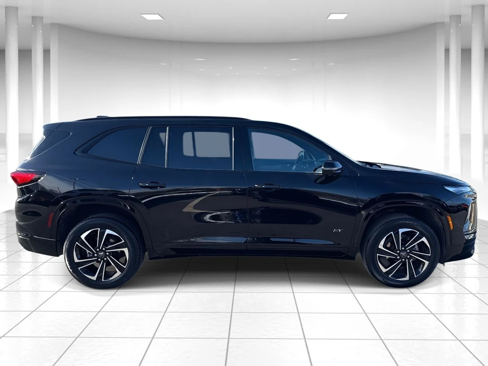 2025 Buick Enclave - Image 2 of 21