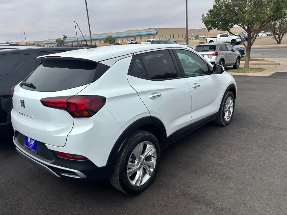 2025 Buick Encore - Image 3 of 8