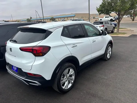2025 Buick Encore - Image 3 of 8