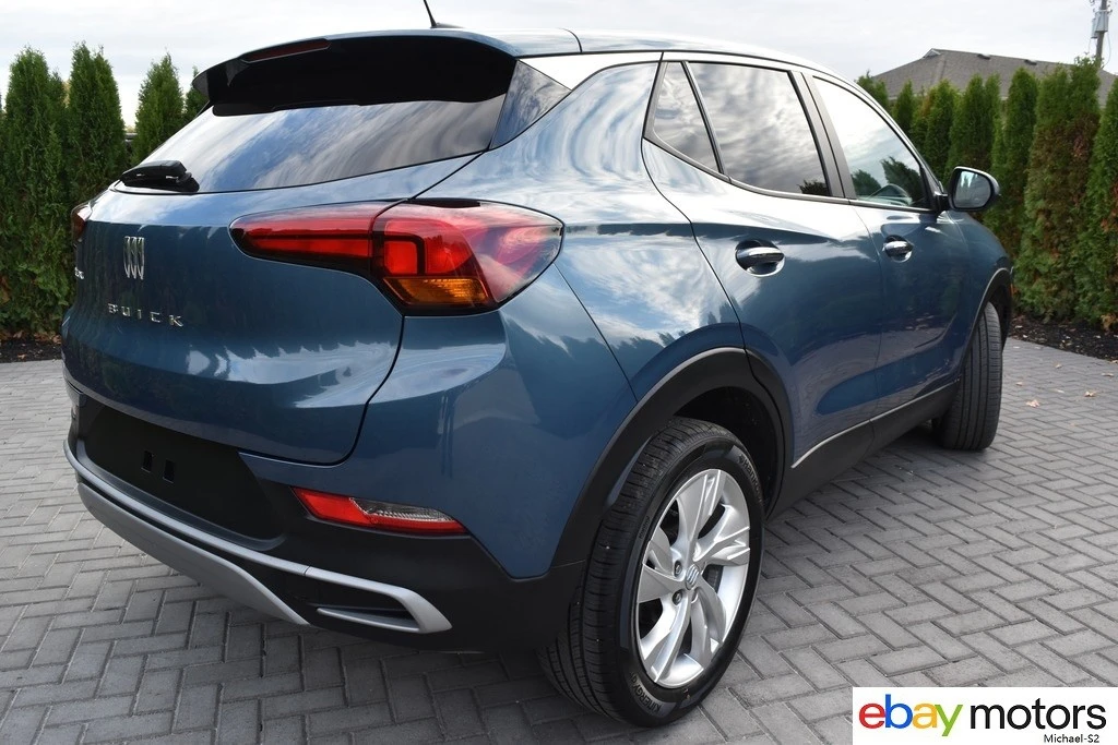 2025 Buick Encore GX - Image 5 of 21