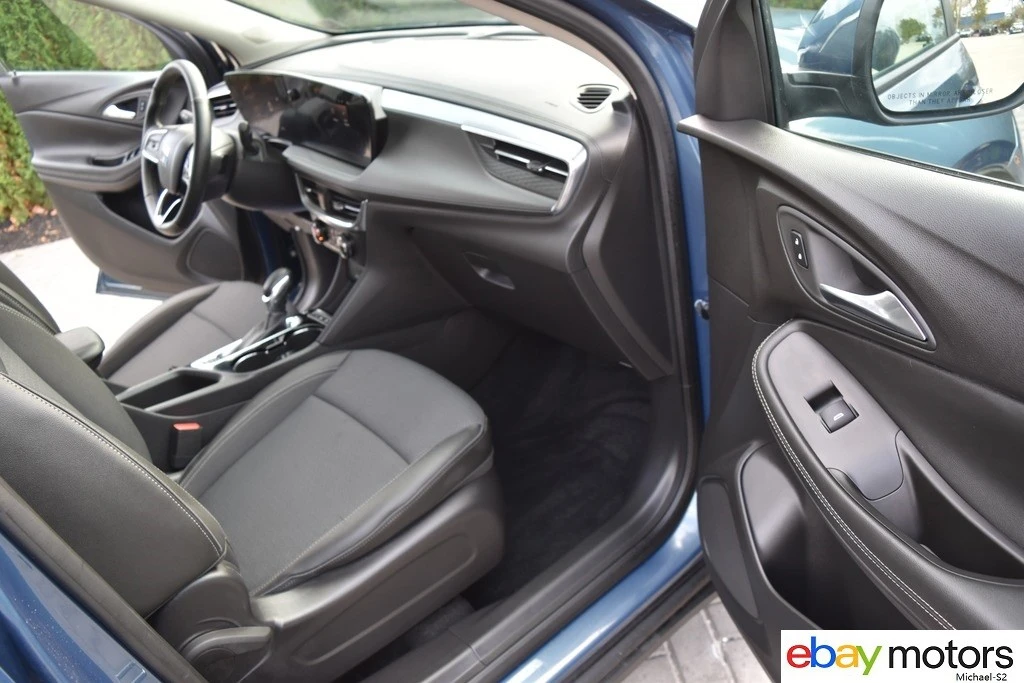 2025 Buick Encore GX - Image 16 of 21