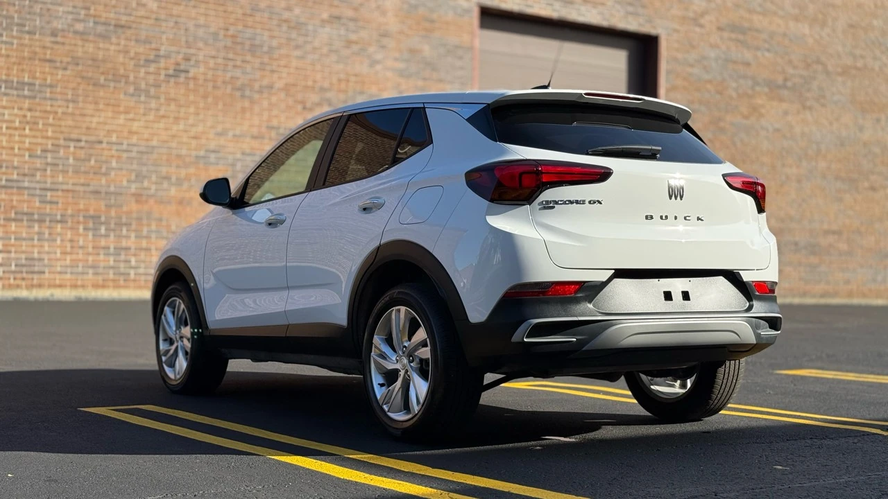2025 Buick Encore GX - Image 5 of 21