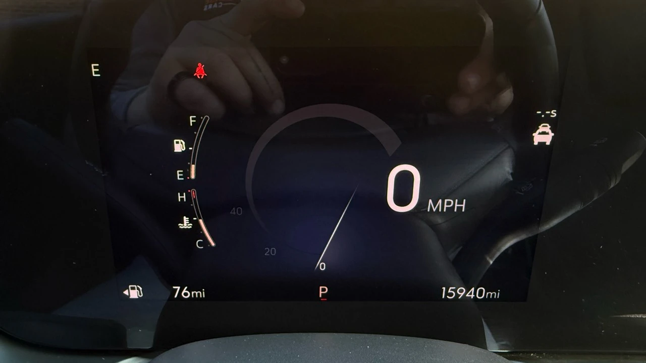 2025 Buick Encore GX - Image 16 of 21