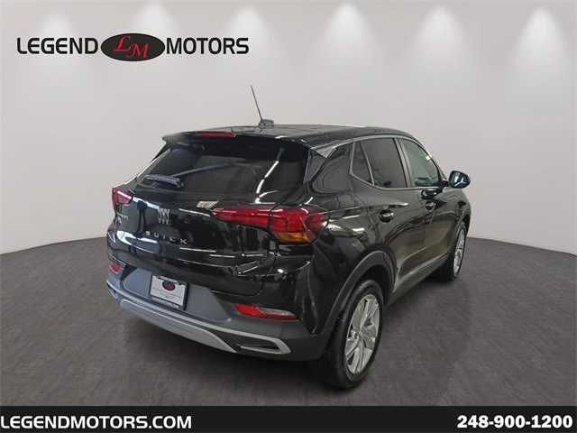 2025 Buick Encore GX - Image 8 of 12