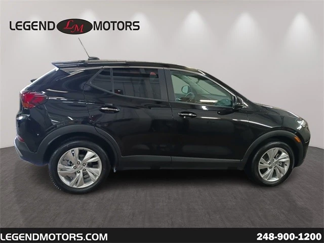 2025 Buick Encore GX - Image 9 of 12