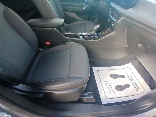 2025 Buick Encore GX - Image 17 of 21