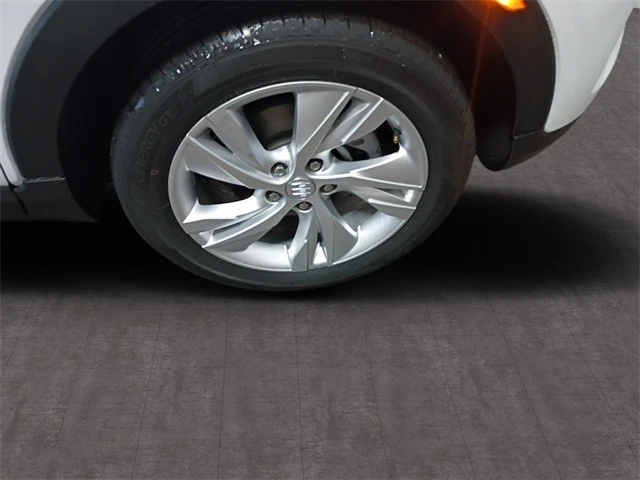 2025 Buick Encore GX - Image 10 of 12