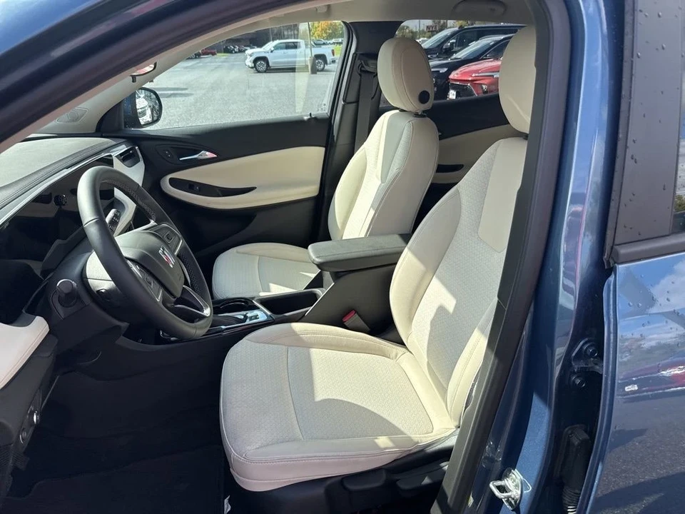 2025 Buick Encore GX - Image 12 of 12