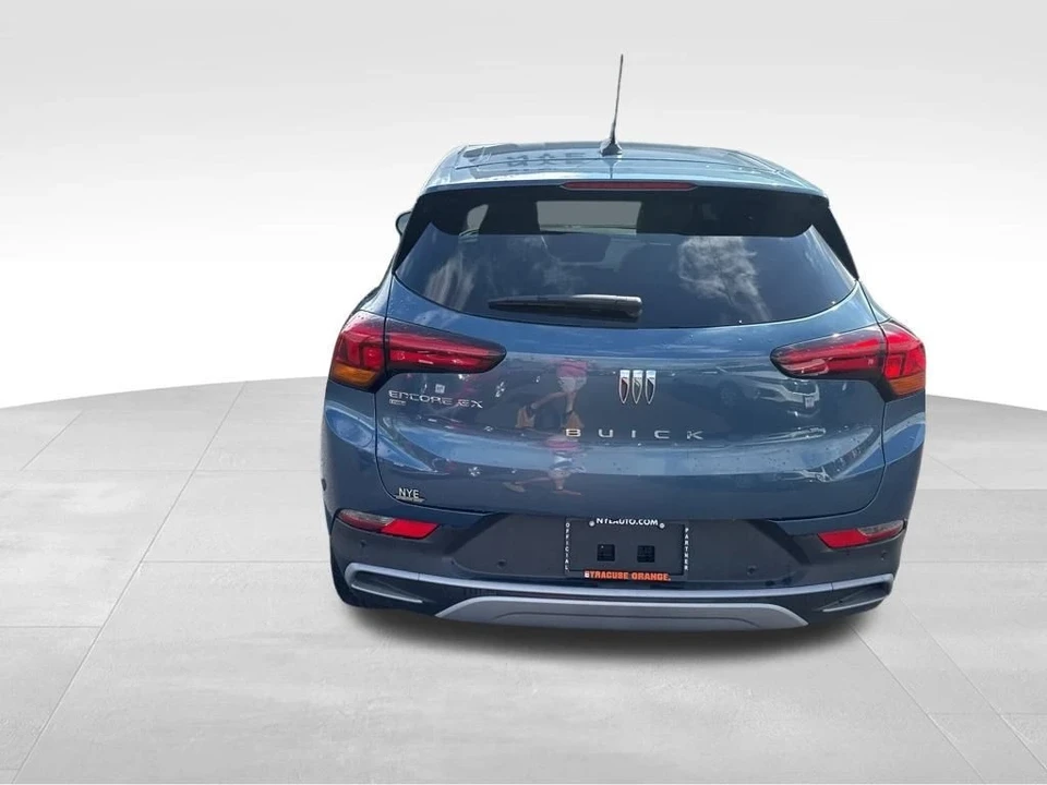 2025 Buick Encore GX - Image 4 of 12