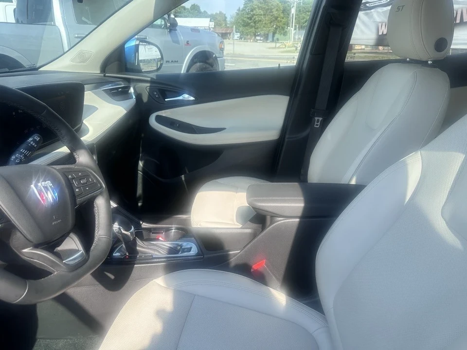 2025 Buick Encore GX - Image 3 of 12