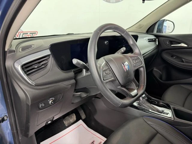 2025 Buick Encore GX - Image 10 of 21