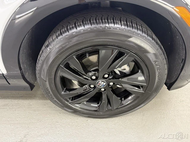 2025 Buick Encore GX - Image 4 of 12