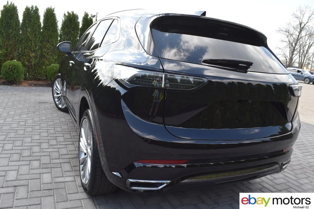 2025 Buick Envision - Image 6 of 24