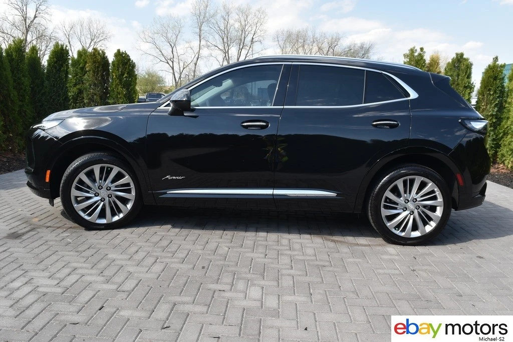 2025 Buick Envision - Image 8 of 24