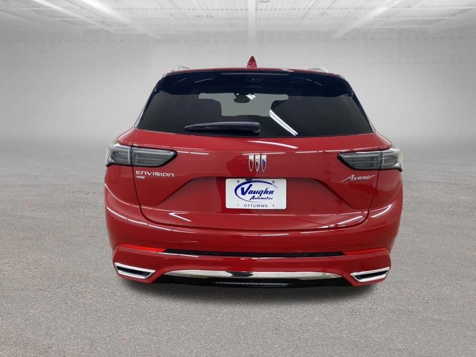 2025 Buick Envision - Image 9 of 12