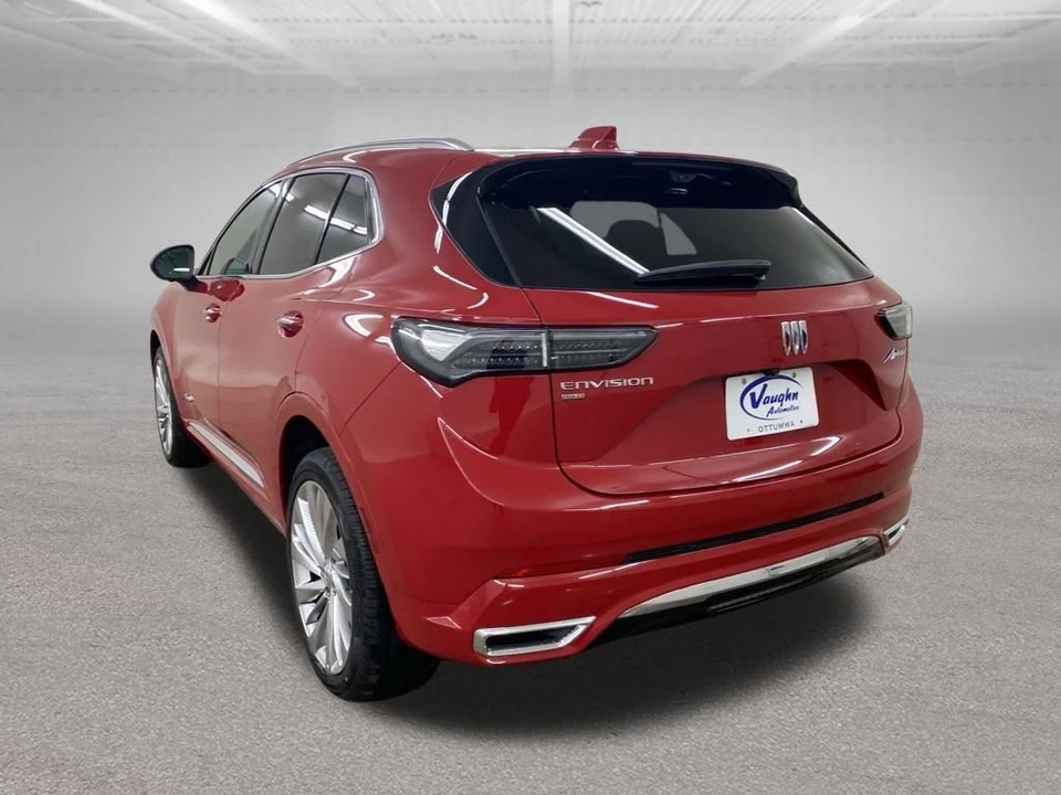 2025 Buick Envision - Image 8 of 12