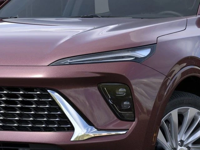 2025 Buick Envision - Image 10 of 21
