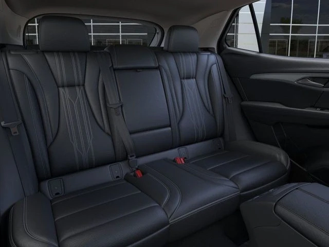 2025 Buick Envision - Image 17 of 21
