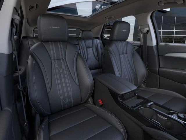 2025 Buick Envision - Image 16 of 21