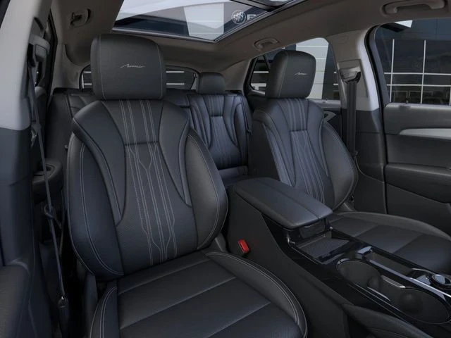 2025 Buick Envision - Image 16 of 21