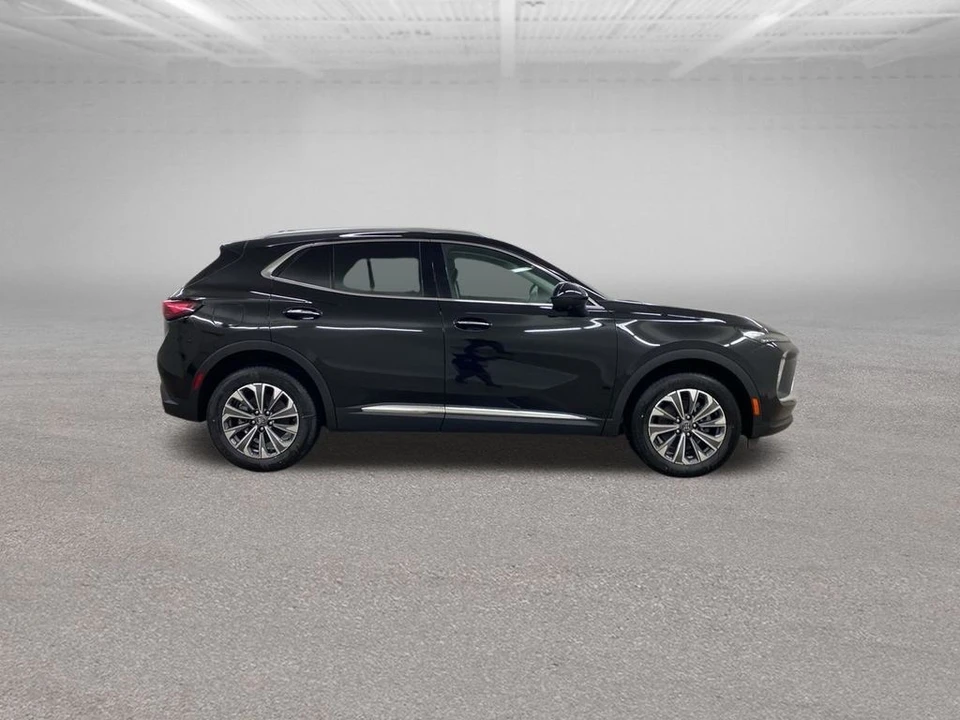 2025 Buick Envision - Image 12 of 12