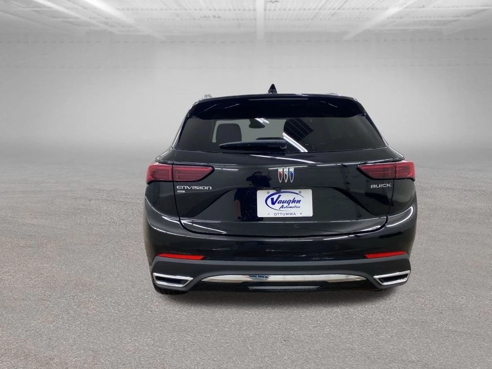 2025 Buick Envision - Image 9 of 12