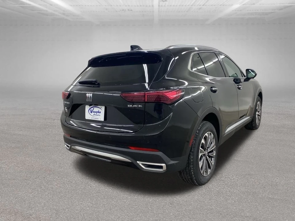 2025 Buick Envision - Image 11 of 12