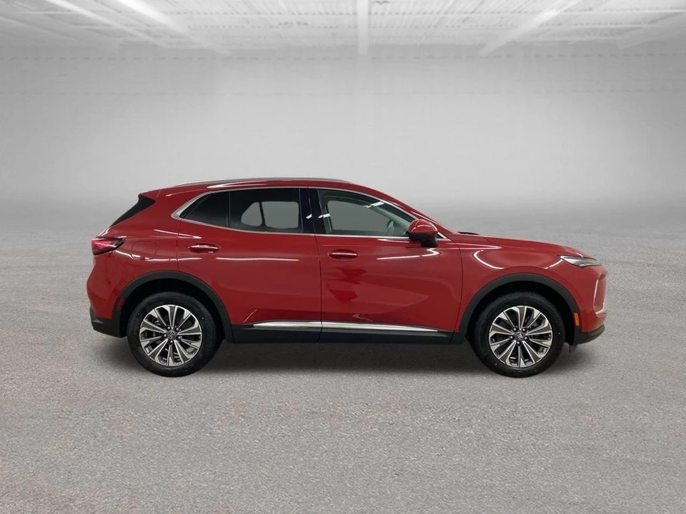 2025 Buick Envision - Image 12 of 12