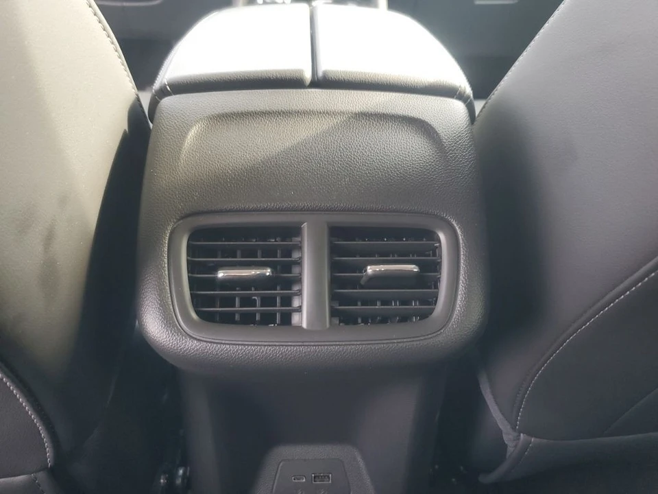 2025 Buick Envision - Image 12 of 12