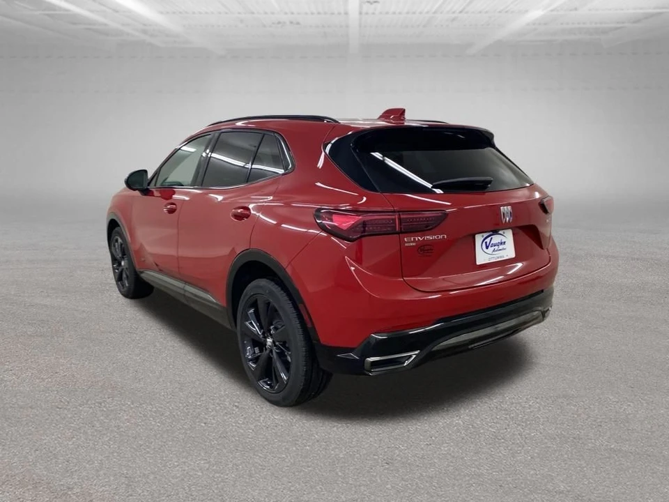 2025 Buick Envision - Image 8 of 12